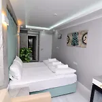 Bed & Breakfast Little Sofia Istanbul