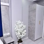 Little Sofia Bed & Breakfast 4*