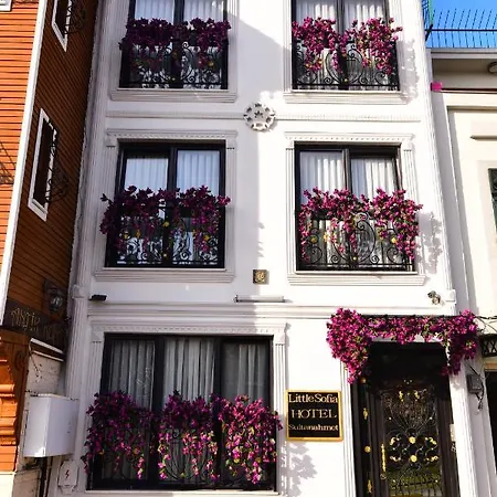 Little Sofia Oda ve Kahvaltı 4*