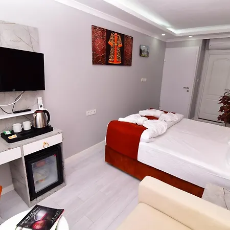 Oda ve Kahvaltı Little Sofia 4*