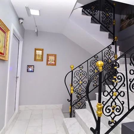 Bed and Breakfast Little Sofia 4*