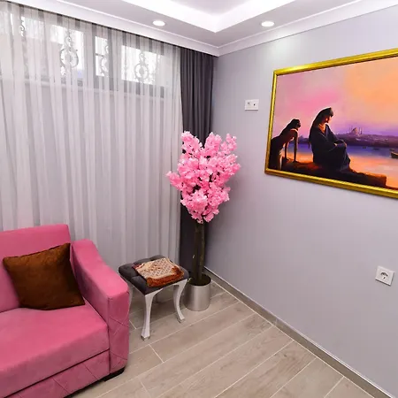 Little Sofia İstanbul