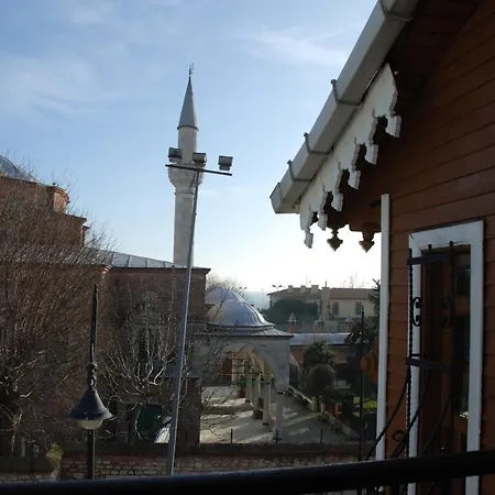 Bed & Breakfast Little Sofia Istanbul