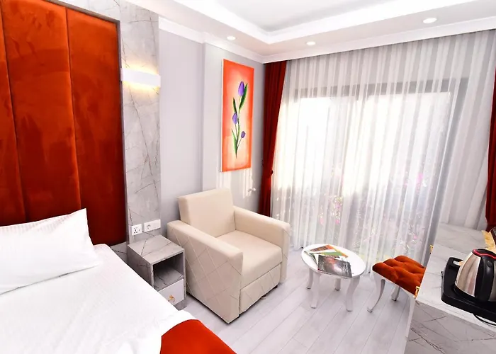 Little Sofia Bed & Breakfast 4*